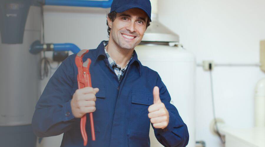 Expert burst pipe repair services in Eakly, OK